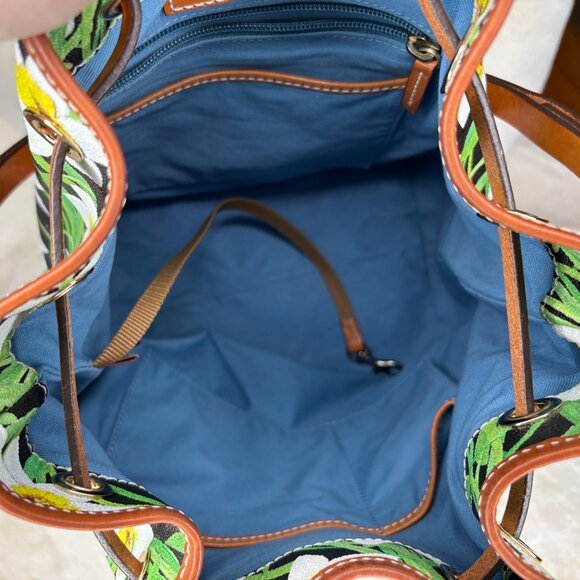 Dooney & Bourke Daffodils on Black Drawstring Bucket Bag With Matching Wristlet - Picture 11 of 16